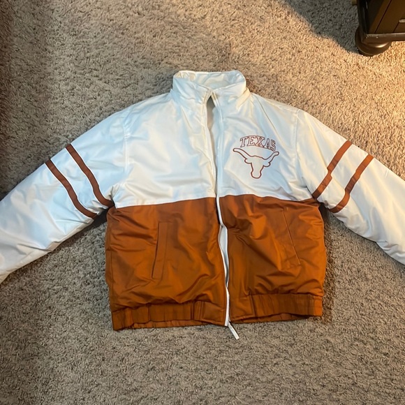 Other - Large University of Texas Burnt Orange Puffer Jacket